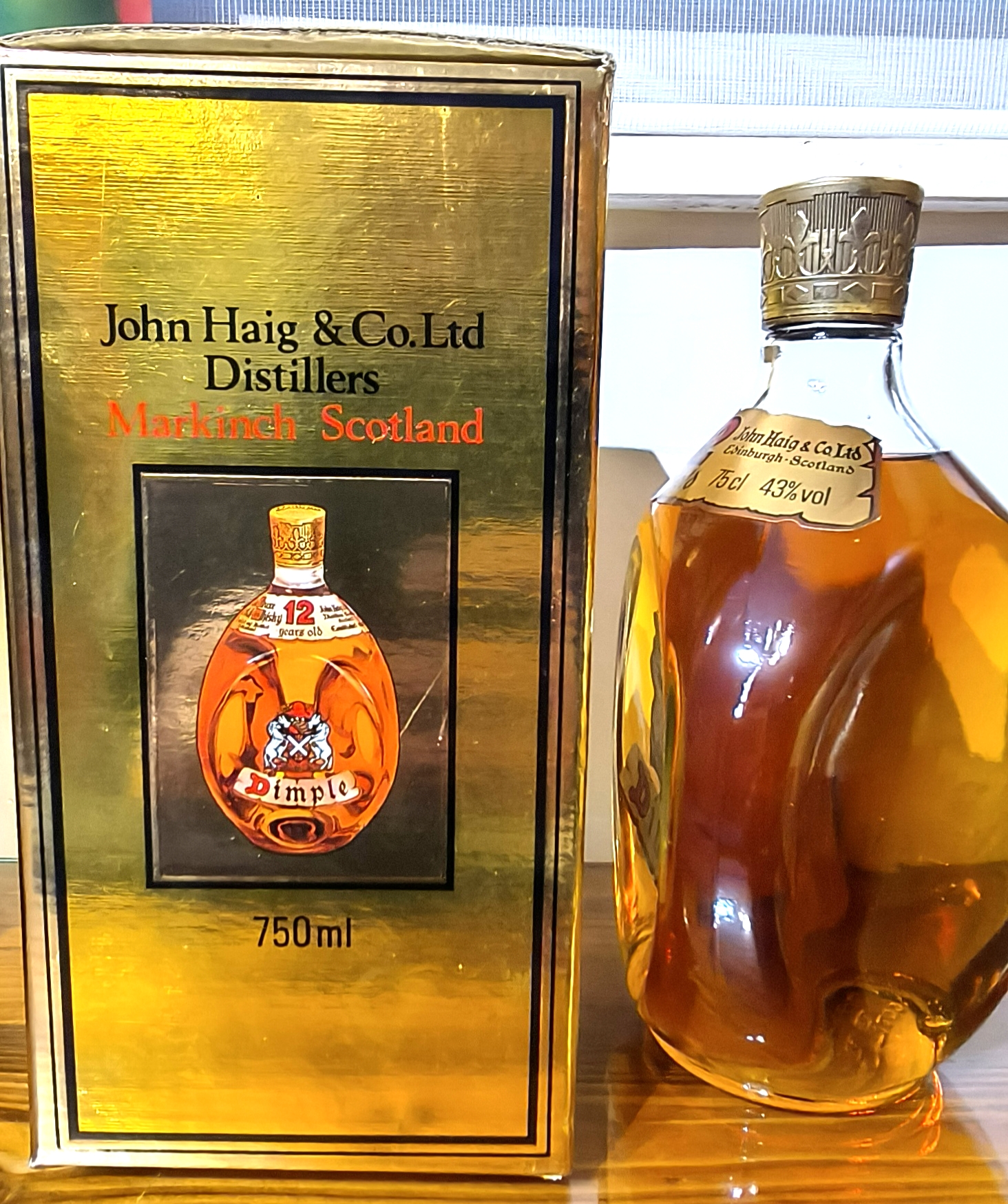 Dimple Haig De Luxe 12 Year Old Bottling 1980s - Image 2